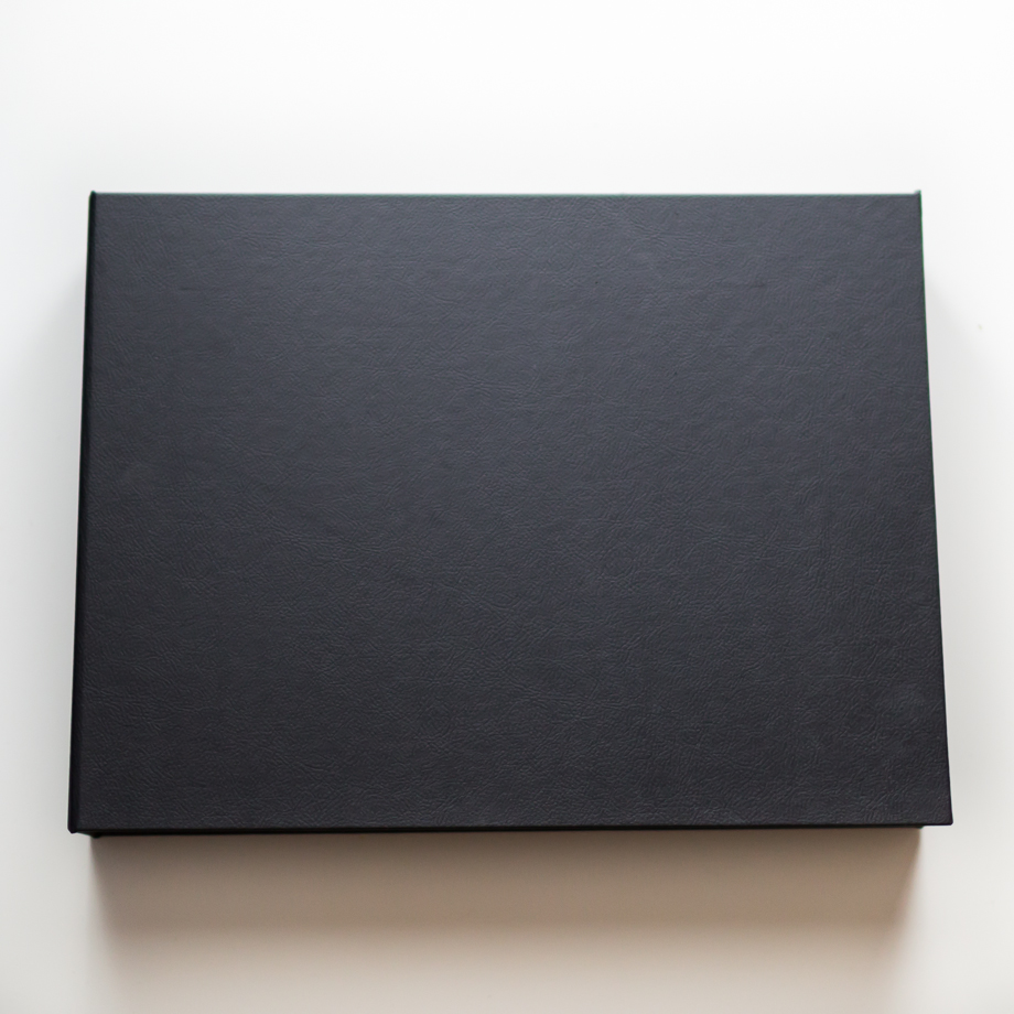 Coffret en cuir